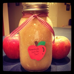 Canning Homemade Applesauce in 7 Easy Steps